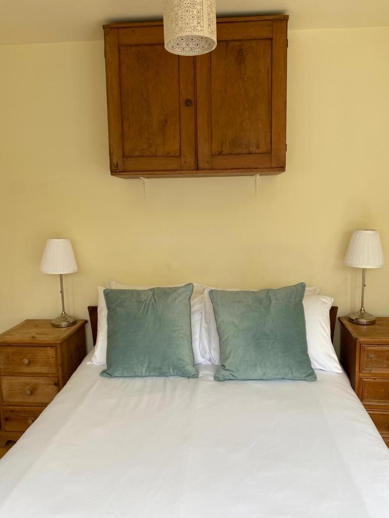 Lyme Clifftop Hideaway Лайм Риджис Екстериор снимка