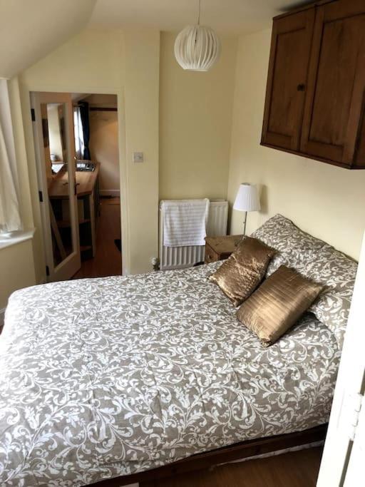 Lyme Clifftop Hideaway Лайм Риджис Екстериор снимка